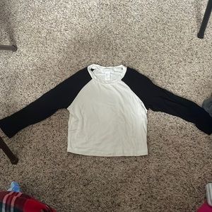 Black & white crop baseball tee